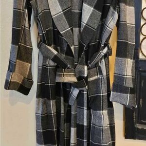Vintage Plaid Women's Coat - Black and Gray